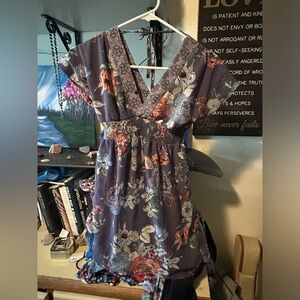 Small blouse/dress